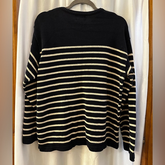 G.H. Bass Shoulder Button Sweater - Picture 2 of 4